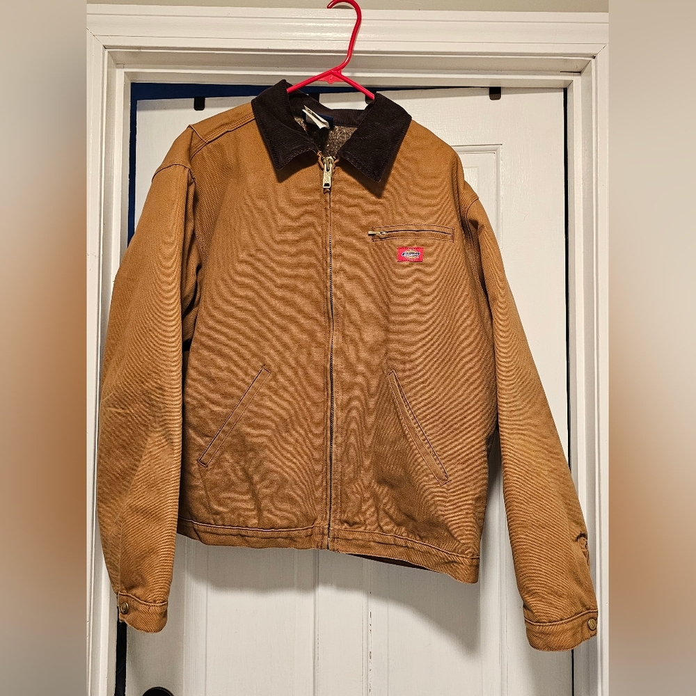 Dickies Brown Jacket with Brown Collar